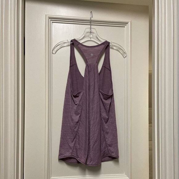 Lululemon Essential Tank - Picture 4 of 4